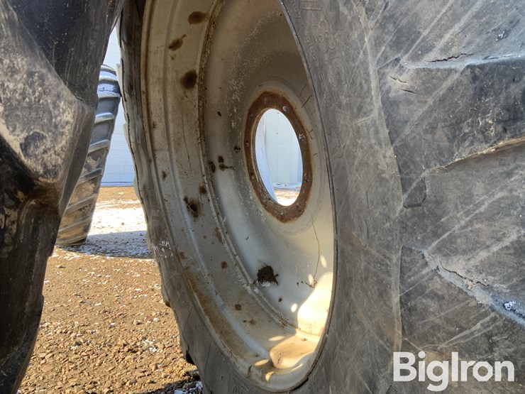 michelin-520/85-r42-tires-image-10