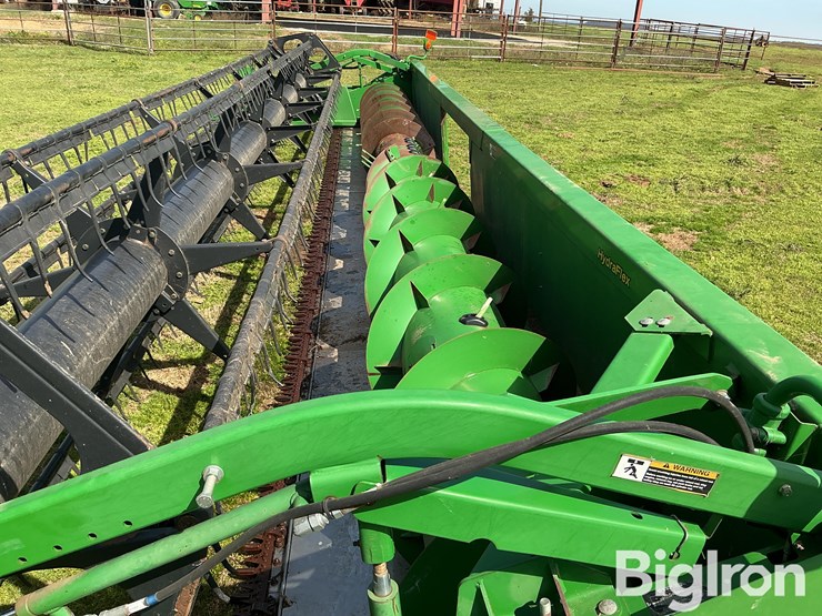 john-deere-630f-image-11