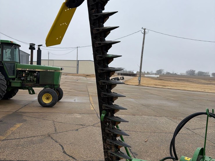 john-deere-38-image-4