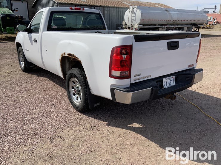 2011-gmc-sierra-1500-image-7