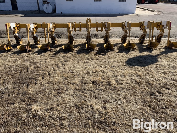 buffalo-62000830-8r30-cultivator-image-6