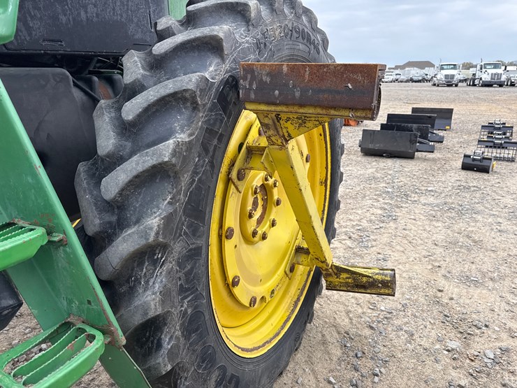john-deere-7420-image-32