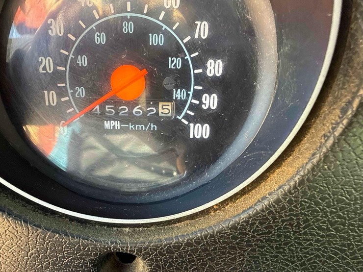 1977-chevrolet-custom-deluxe-image-38