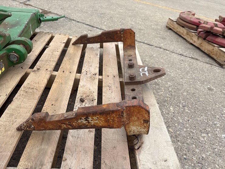 international-quick-hitch-image-5