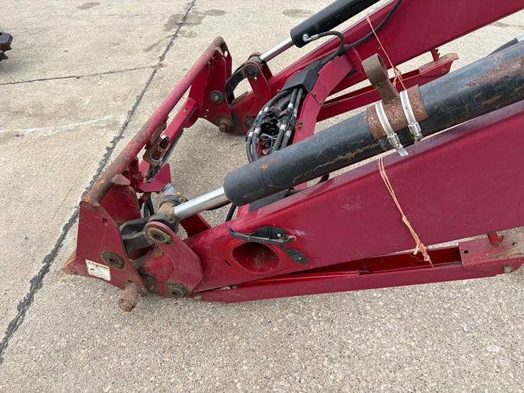 case-ih-l750-image-13