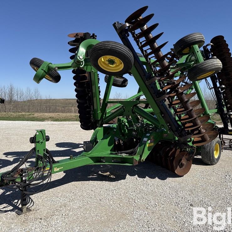 2012 JOHN DEERE 2623