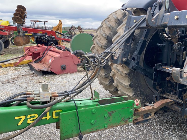 john-deere-7240-image-53