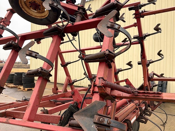 case-ih-4600-image-29