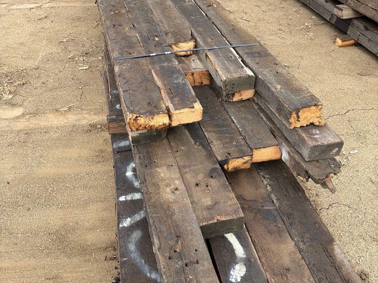 approx-30-bridge-planks-image-3