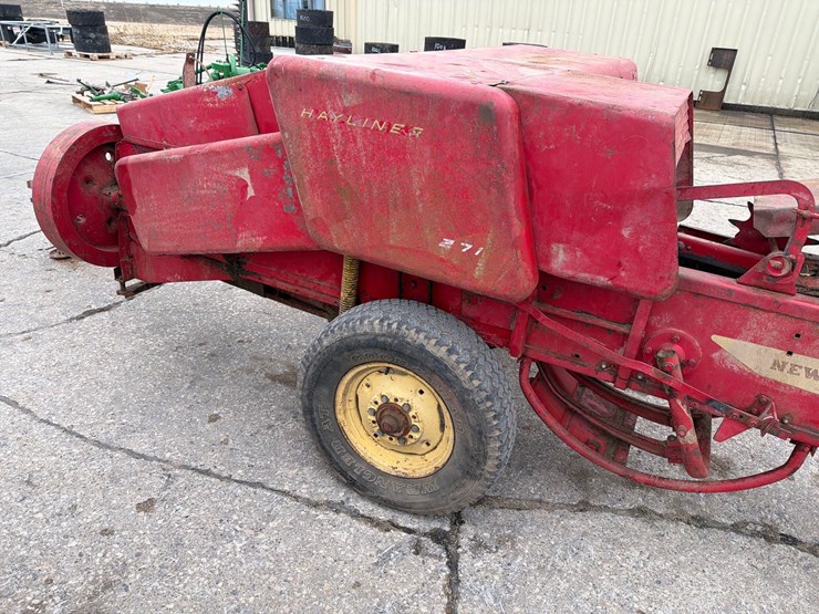 new-holland-271-image-17