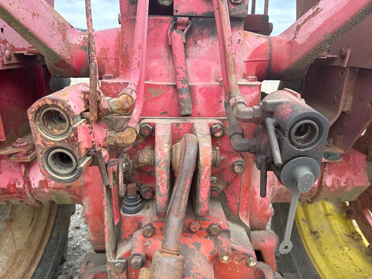 #85-•-1973-international-f1066-tractor-2610172u030459-inv#-42778-image-9