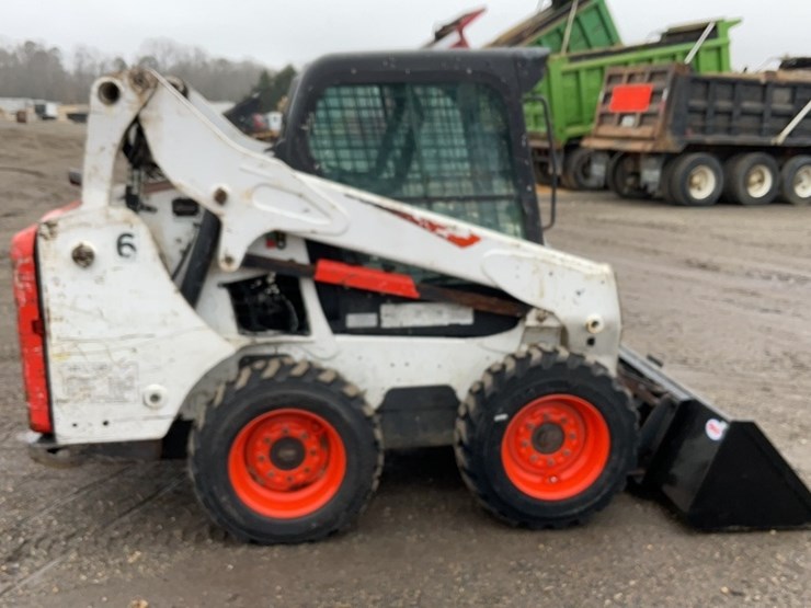 2019-bobcat-s570-image-5
