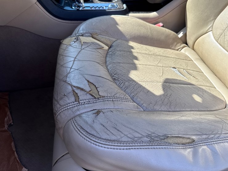 2011-gmc-acadia-image-34