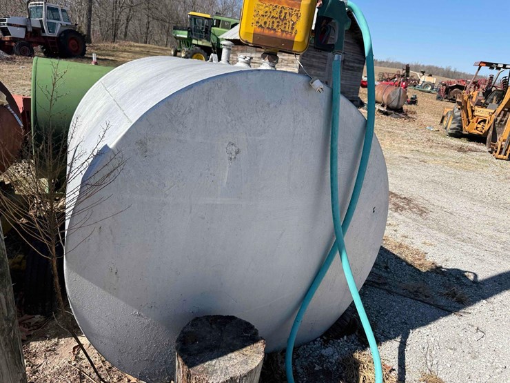 fuel-tank-w-pump-(silver)-image-4