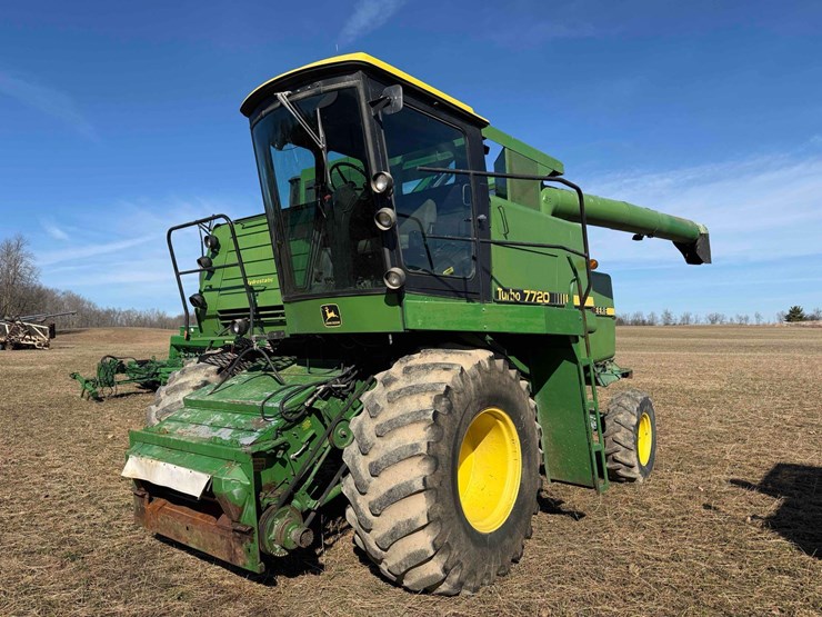 john-deere-7720-image-1