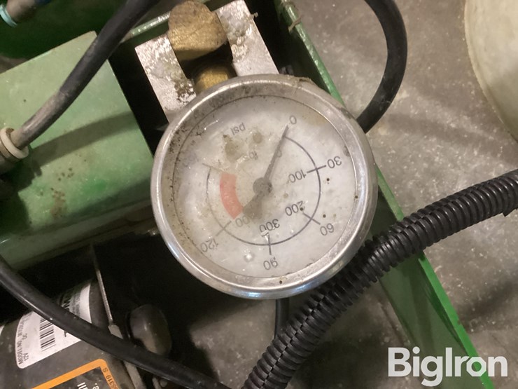 john-deere-1770-image-13