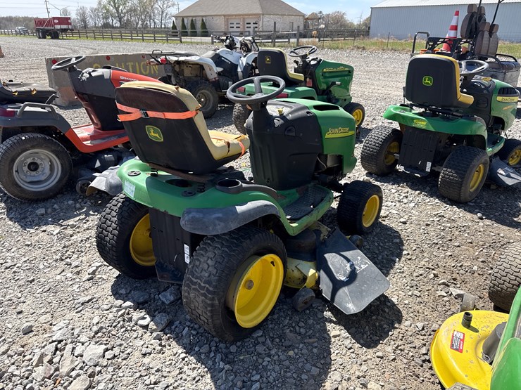 john-deere-l120-image-3