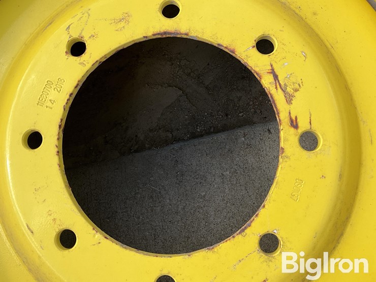 john-deere-8-image-10