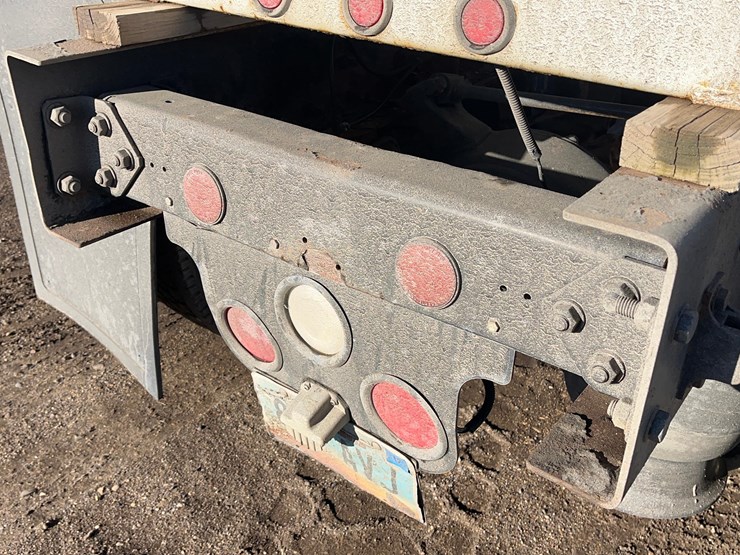 2004-caterpillar-c12-image-51