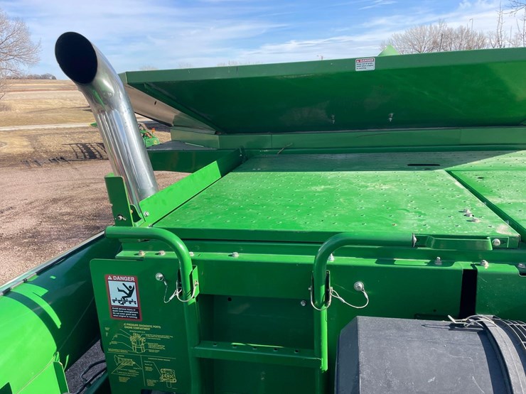 2007-john-deere-9560-sts-image-93