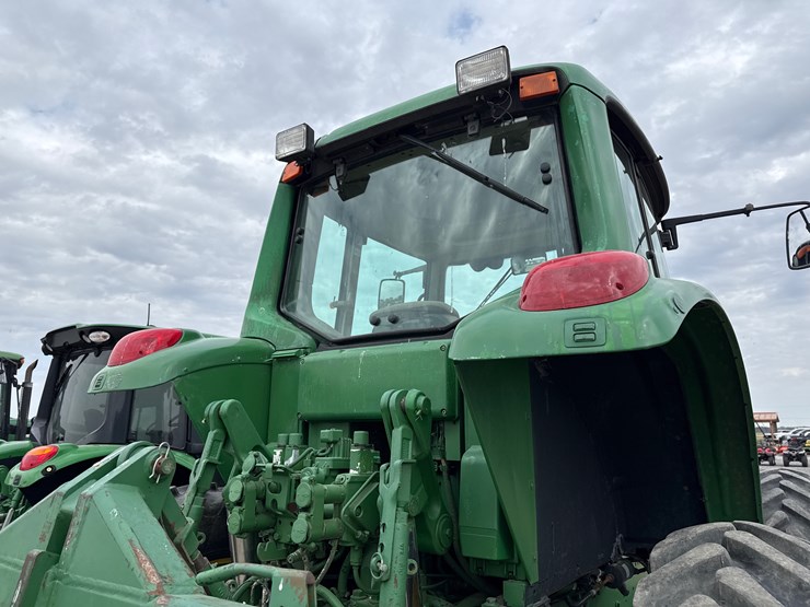 john-deere-7420-image-25