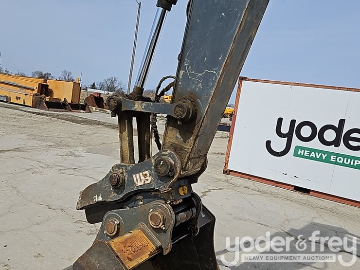 deere-160g-lc-image-5