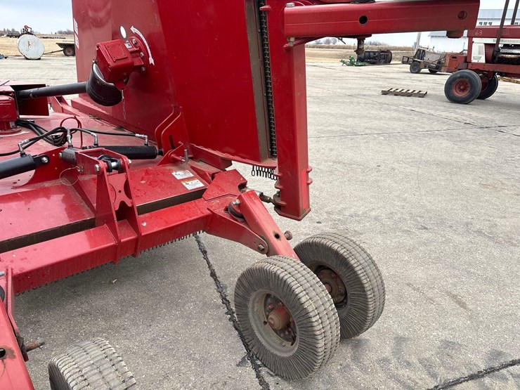 2023-buhler-y1531-15ft-batwing-mower-image-28