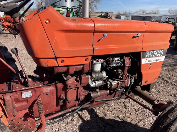 1980-allis-chalmers-5040-2wd-tractor—1-owner-image-12