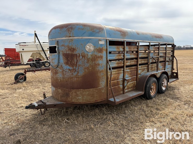 16'-t/a-livestock-trailer-image-1