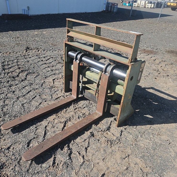 40" HYD SIDE SHIFT FORKS