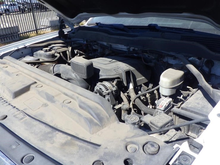 2018-chevrolet-2500hd-image-10