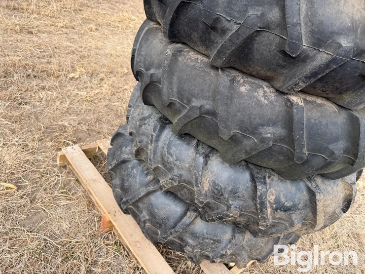 11.2-24-pivot-tires-&-rims-image-18