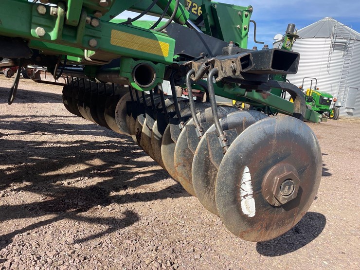 john-deere-726-image-12