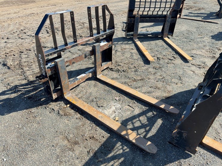 kubota-48"-forks-image-1