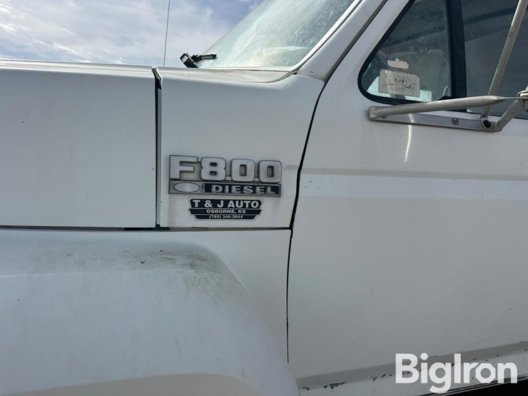 1994-ford-f800-image-12