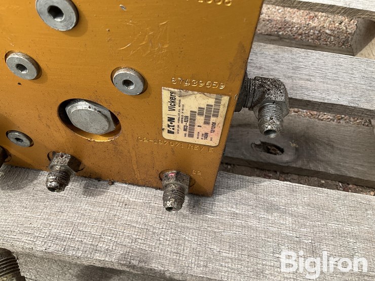 case-ih-1230-image-15