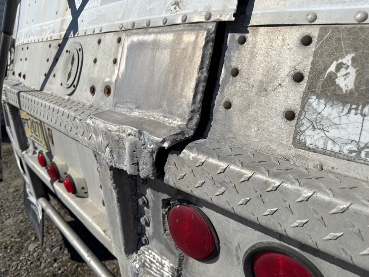 1995-cornhusker-hopper-bottom-image-7