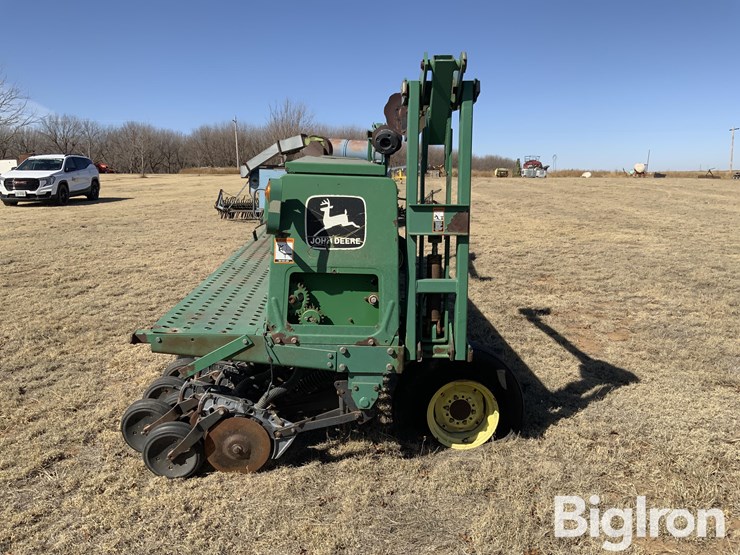 john-deere-1520-image-4