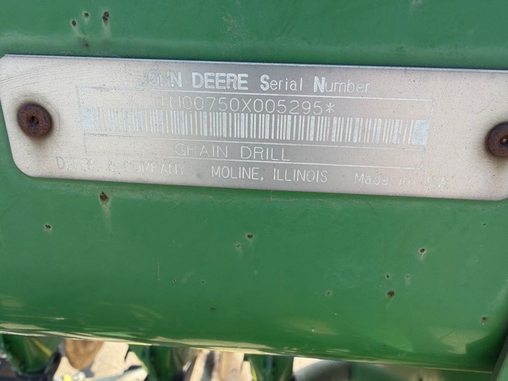 john-deere-750-image-52