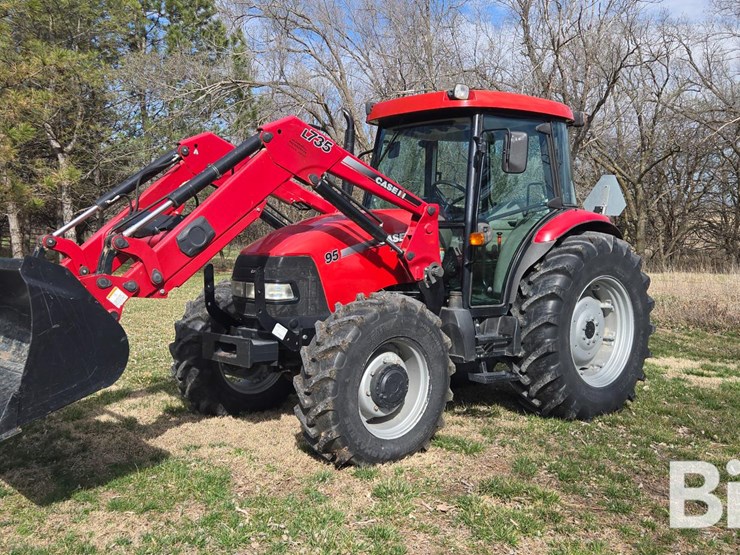 2012-case-ih-farmall-95-image-1