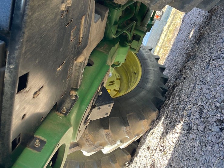 2004-john-deere-8120-image-51