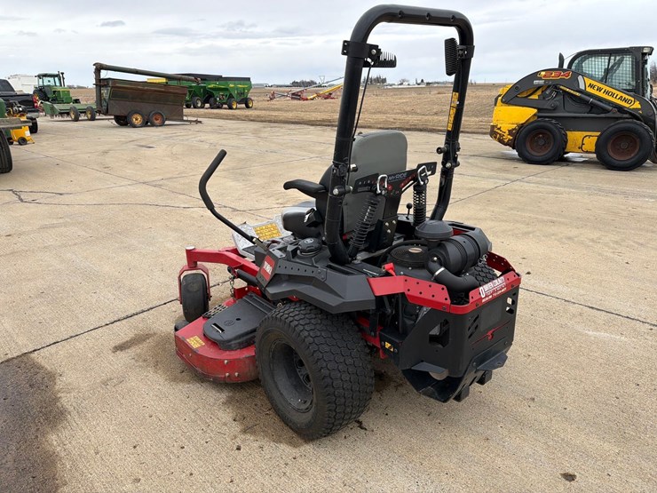 2019-toro-zero-turn-lawnmower-image-3