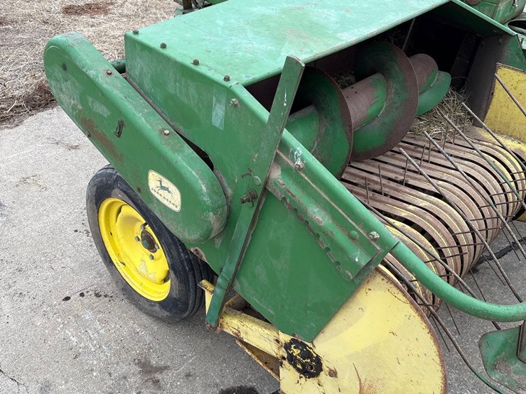 john-deere-24t-image-6