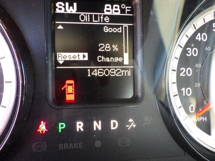 2018-dodge-3500-image-14