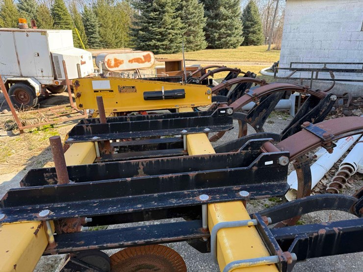 landoll-5-shank-ripper-image-10