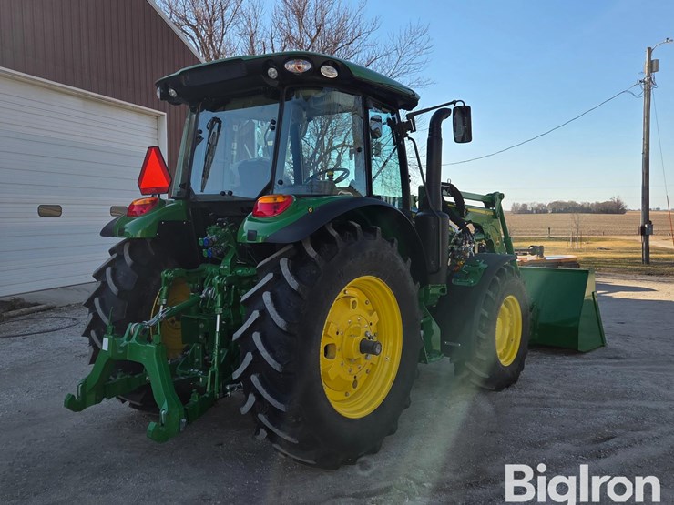 2024-john-deere-5095m-image-5