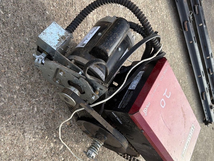 2016-lift-master-logic-5.0-overhead-door-motor-image-2