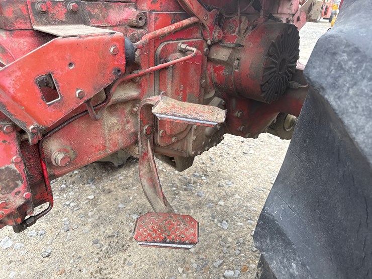 #85-•-1973-international-f1066-tractor-2610172u030459-inv#-42778-image-17