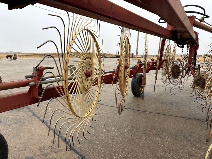 sitrex-magnum-mk-10-12-pull-type-wheel-rake-image-24