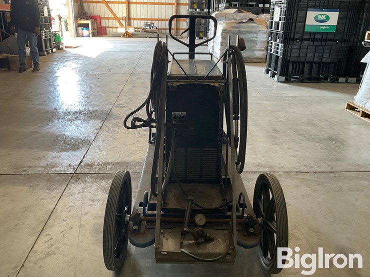 miller-millermatic-250-electric-wire-welder-image-6